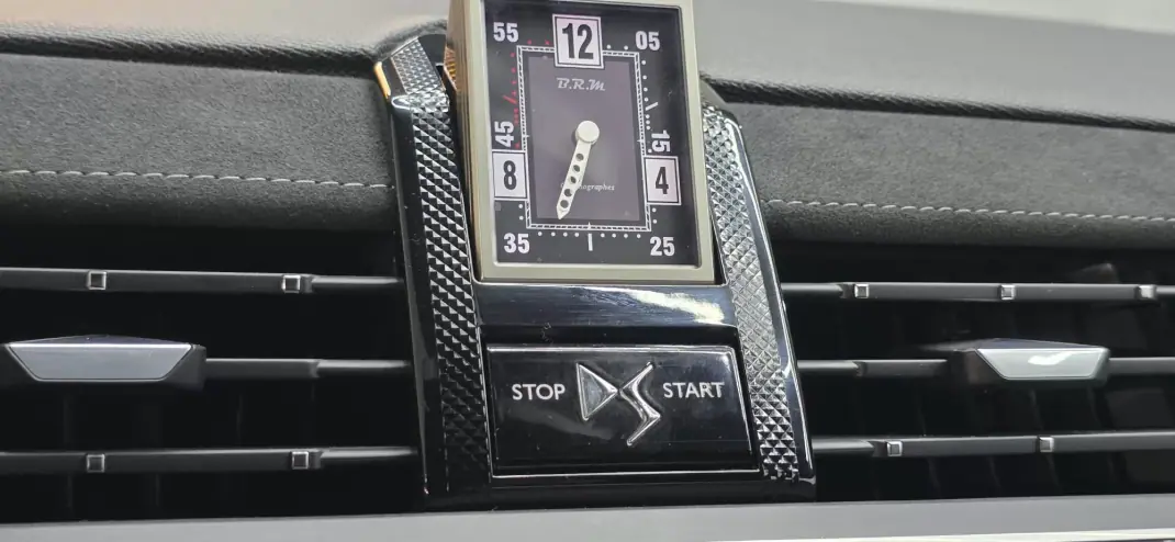 DS DS7 Crossback 2019 - 20990 EUR, 170000 km - AUTO.MOTO.pt - 170000km - foto 51 de 59