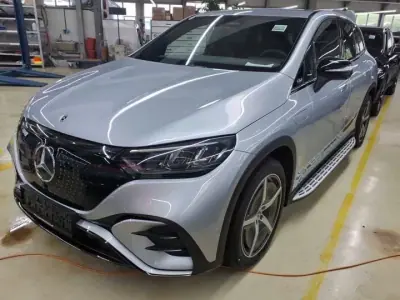 Mercedes-Benz EQE 2024 - 62000 EUR, 18000 km - AUTO.MOTO.pt - 18000km - foto 2 de 7