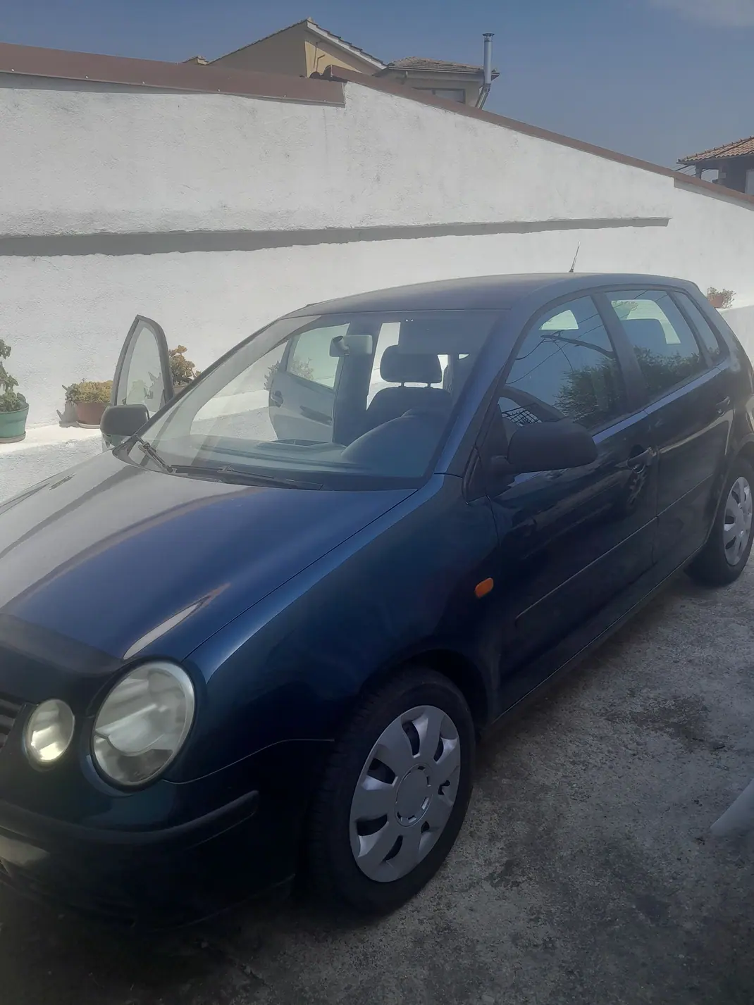 Volkswagen Polo 2002 - 1750 EUR, 190000 km - 190000km - foto 3 de 7
