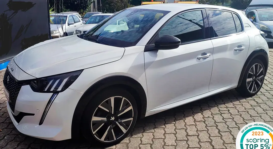 Peugeot 208 2020 - 17250 EUR, 500000 km - 500000km - foto 2 de 11