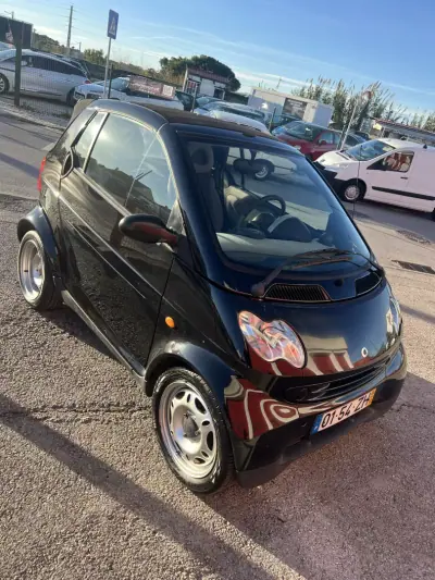 Smart Fortwo Cabrio 2004 - 2999 EUR, 205000 km - AUTO.MOTO.pt - 205000km - foto 2 de 6