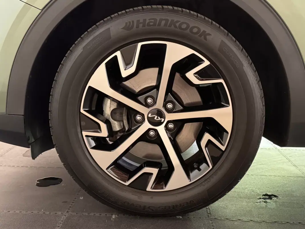 Kia Sportage 2023 - 24500 EUR, 64809 km - AUTO.MOTO.pt - 64809km - foto 8 de 24