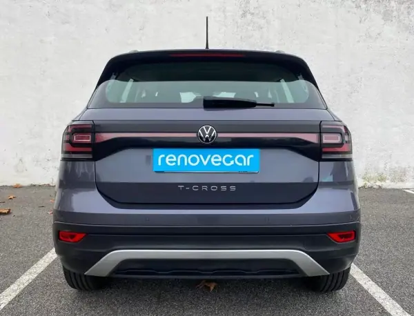 Volkswagen T-Cross 2022 - 17400 EUR, 99871 km - AUTO.MOTO.pt - 99871km - foto 4 de 20