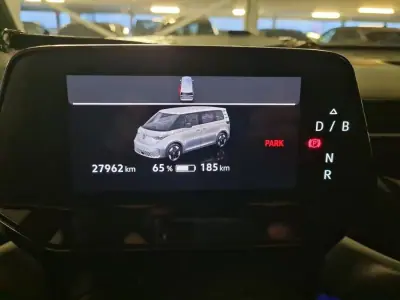 Volkswagen ID.Buzz 2023 - 44500 EUR, 27962 km - AUTO.MOTO.pt - 27962km - foto 5 de 9