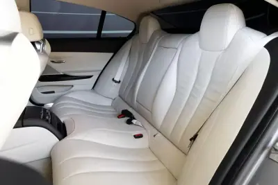 BMW 640 Gran Coupé 2015 - 37500 EUR, 93451 km - AUTO.MOTO.pt - 93451km - foto 17 de 18