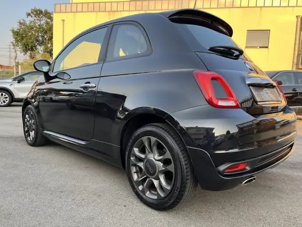 Fiat 500 2021 - 10750 EUR, 102000 km - AUTO.MOTO.pt - 102000km - foto 36 de 39