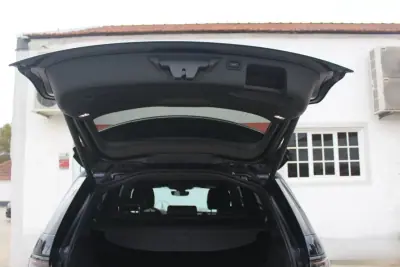 Land Rover Discovery Sport 2022 - 39780 EUR, 56494 km - AUTO.MOTO.pt - 56494km - foto 10 de 53