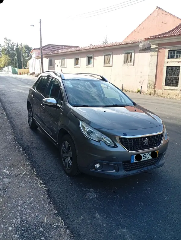 Peugeot 2008 Style 2017 Diesel — 97 500 km · Lisbon Peugeot 2008 Style 2017 Diesel