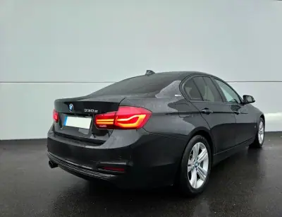 BMW 330 2017 - 18990 EUR, 115000 km - AUTO.MOTO.pt - 115000km - foto 9 de 40