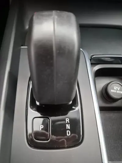 Volvo V60 2021 - 24990 EUR, 103413 km - AUTO.MOTO.pt - 103413km - foto 7 de 23