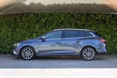 Renault Mégane Sport Tourer 2019 - 13990 EUR, 161000 km - 161000km - foto 7 de 16