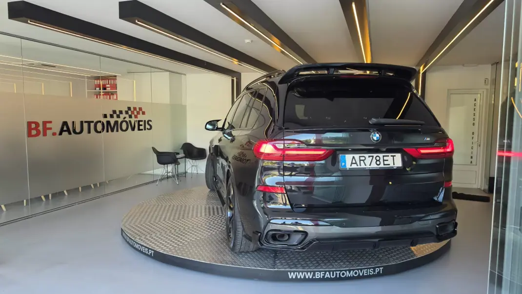 BMW X7 2022 - 65900 EUR, 194444 km - AUTO.MOTO.pt - 194444km - foto 18 de 72