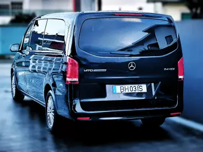 Mercedes-Benz Vito Tourer 2022 - 47950 EUR, 98000 km - AUTO.MOTO.pt - 98000km - foto 3 de 12