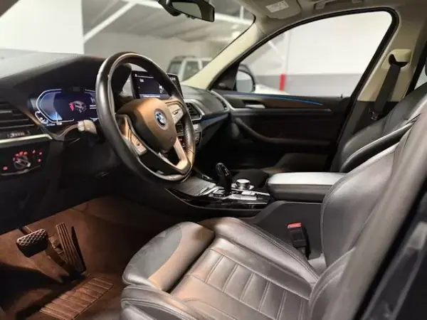 BMW iX3 2021 - 38500 EUR, 98000 km - AUTO.MOTO.pt - 98000km - foto 15 de 20
