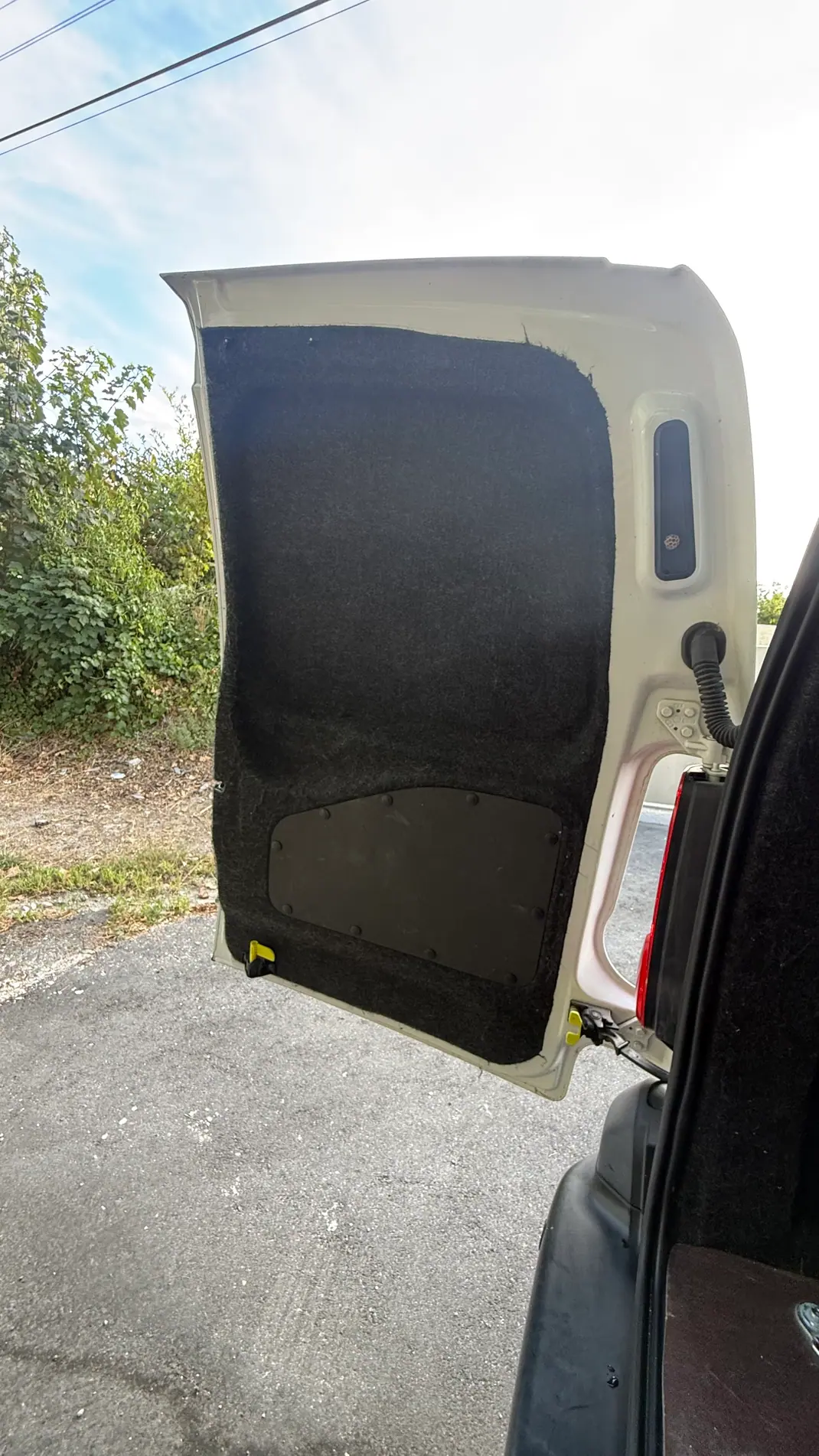 Citroën Berlingo 2016 - 12500 EUR, 37500 km - 37500km - foto 6 de 13