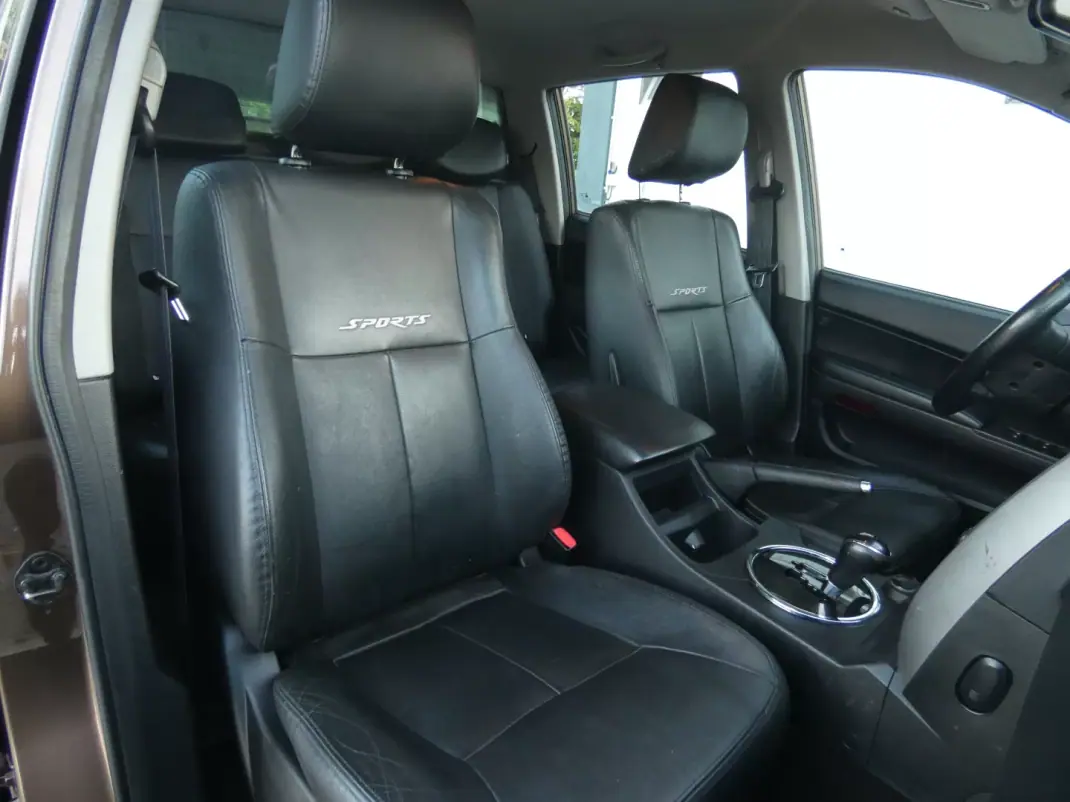 SsangYong Actyon Sports 2014 - 19500 EUR, 88000 km - AUTO.MOTO.pt - 88000km - foto 24 de 40