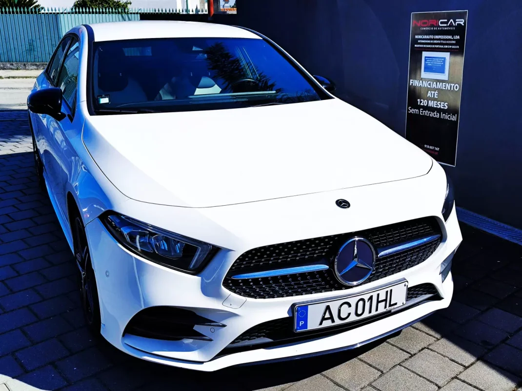 Mercedes-Benz A 180 Limousine 2020 - 25950 EUR, 134000 km - AUTO.MOTO.pt - 134000km - foto 17 de 42