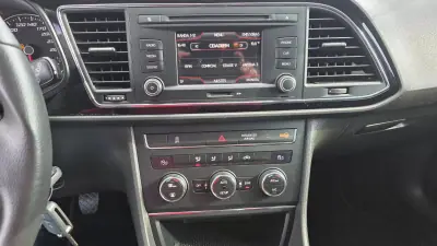 SEAT Leon ST 2015 - 13590 EUR, 95000 km - AUTO.MOTO.pt - 95000km - foto 17 de 23