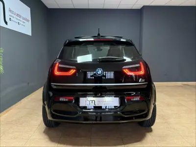 BMW i3 2020 - 23500 EUR, 104874 km - AUTO.MOTO.pt - 104874km - foto 6 de 20
