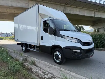 Iveco Daily 2019 - 28990 EUR, 175000 km - 175000km - foto 5 de 27