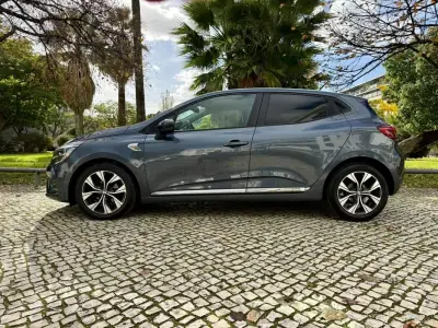 Renault Clio 2022 - 14790 EUR, 78950 km - AUTO.MOTO.pt - 78950km - foto 13 de 36