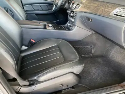 Mercedes-Benz CLS 250 2011 - 18500 EUR, 199900 km - AUTO.MOTO.pt - 199900km - foto 28 de 43