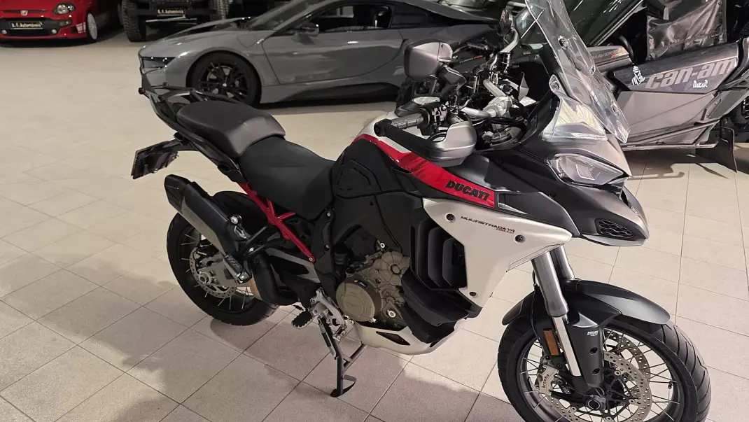 Ducati Multistrada 1260 Enduro 2024 - 28500 EUR, 3867 km - AUTO.MOTO.pt - 3867km - foto 9 de 27