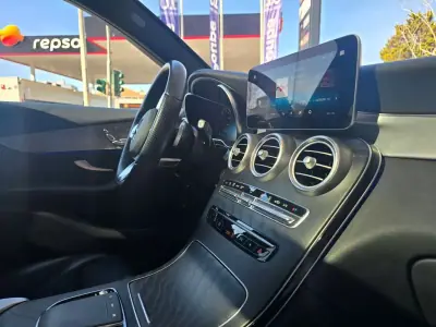 Mercedes-Benz GLC 300 2021 - 45980 EUR, 138000 km - AUTO.MOTO.pt - 138000km - foto 26 de 60