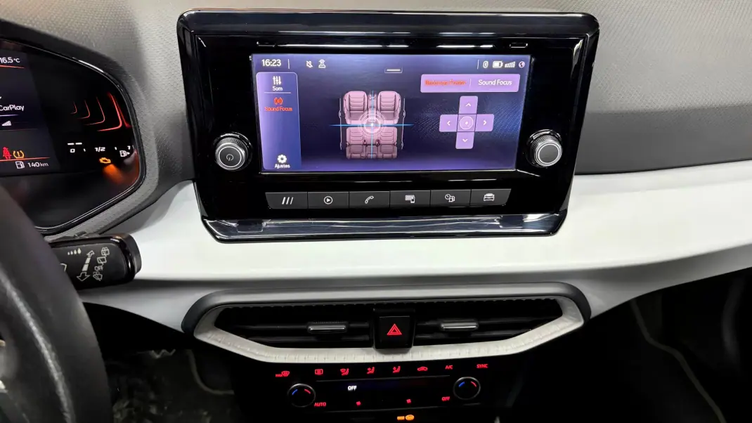 SEAT Ibiza 2023 - 14270 EUR, 50000 km - AUTO.MOTO.pt - 50000km - foto 21 de 38