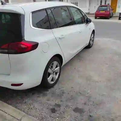 Opel Zafira 2016 - 14000 EUR, 96600 km - 96600km - foto 4 de 4