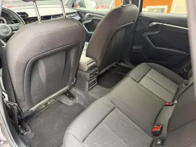 Audi A3 Sportback 2023 - 26900 EUR, 123772 km - AUTO.MOTO.pt - 123772km - foto 15 de 18