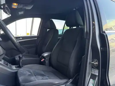 Volkswagen Tiguan 2016 - 16990 EUR, 190300 km - AUTO.MOTO.pt - 190300km - foto 30 de 34