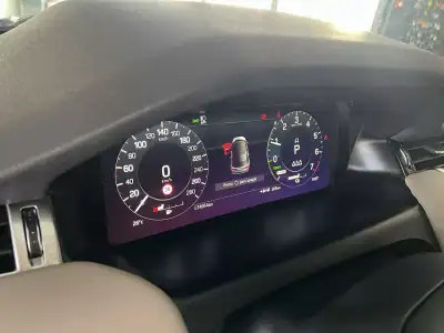 Land Rover Discovery Sport 2021 - 37200 EUR, 74894 km - AUTO.MOTO.pt - 74894km - foto 17 de 26