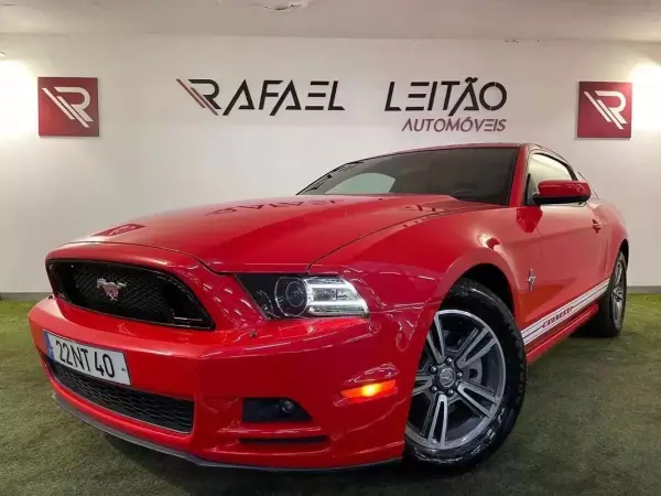 Ford Mustang 3.7 V6 2013 Gasolina