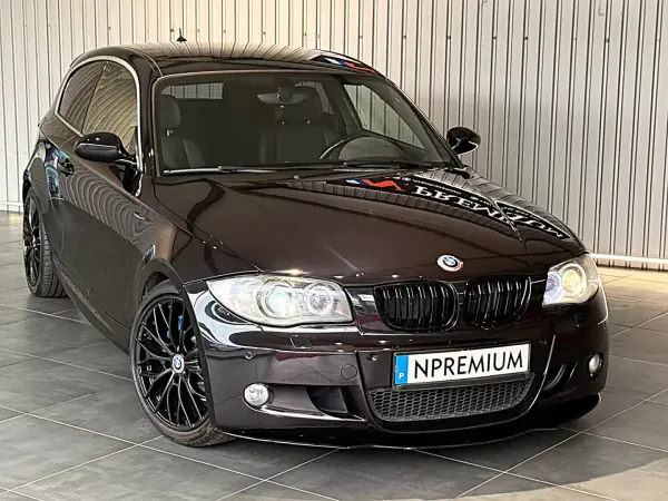 BMW 118 2007 - 12990 EUR, 245000 km - AUTO.MOTO.pt - 245000km - foto 21 de 37