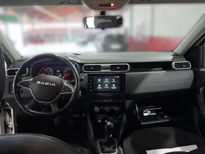 Dacia Duster 2023 - 14900 EUR, 174644 km - AUTO.MOTO.pt - 174644km - foto 4 de 4