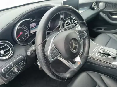 Mercedes-Benz GLC 350 2017 - 42500 EUR, 85000 km - AUTO.MOTO.pt - 85000km - foto 35 de 37