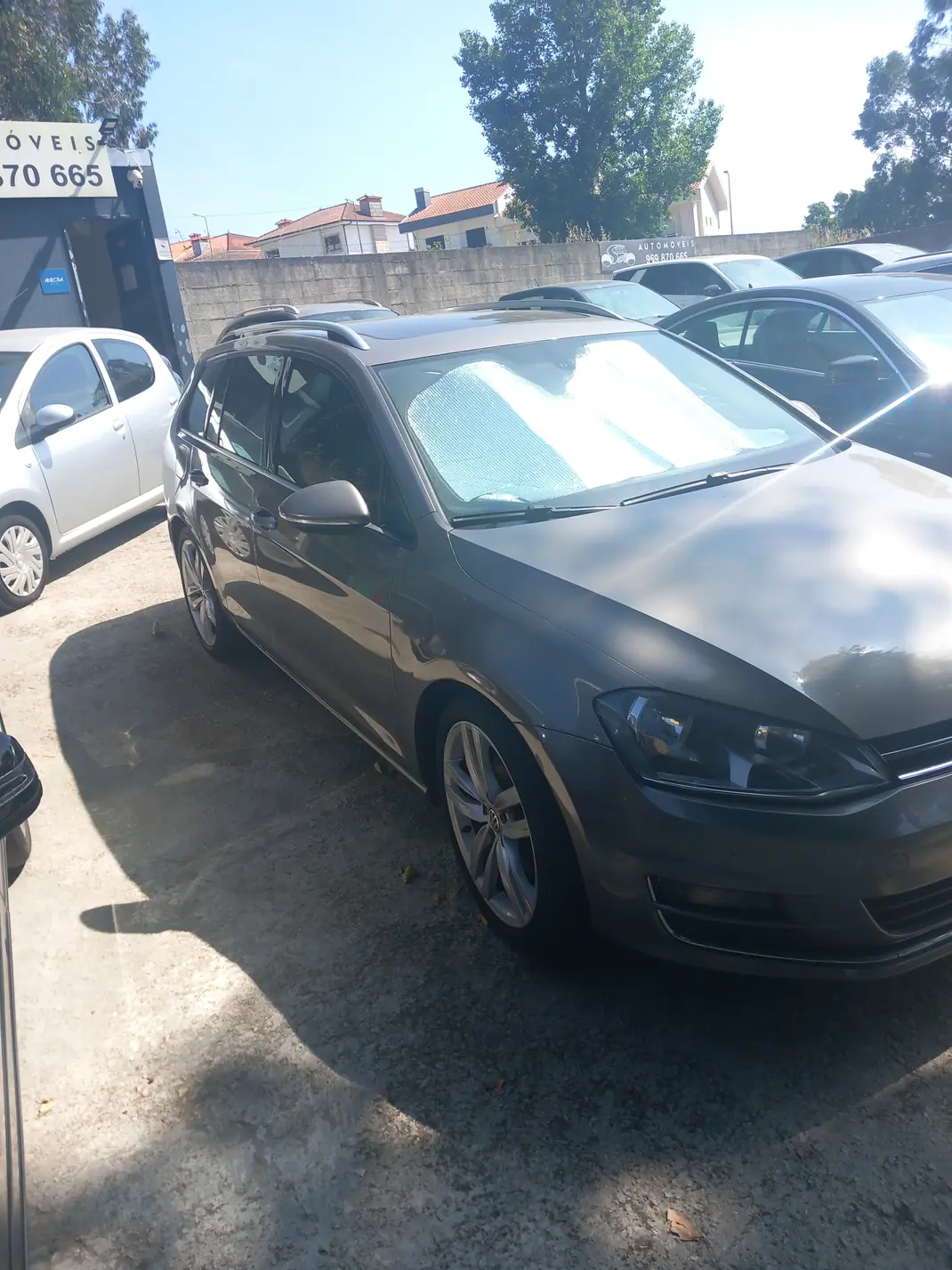Volkswagen Golf 2014 - 11990 EUR, 195000 km - AUTO.MOTO.pt - 195000km - foto 2 de 9