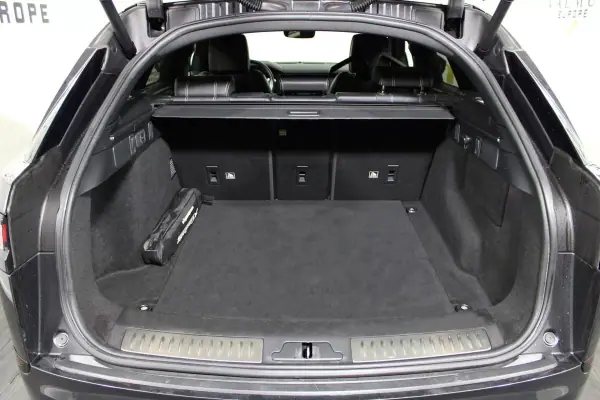 Land Rover Range Rover Velar 2018 - 44900 EUR, 110932 km - AUTO.MOTO.pt - 110932km - foto 19 de 20