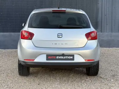 SEAT Ibiza 2009 - 8990 EUR, 135000 km - AUTO.MOTO.pt - 135000km - foto 14 de 15