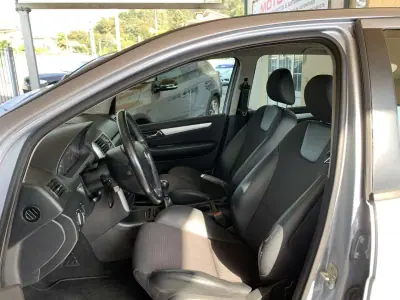 Mercedes-Benz A 180 2006 - 5950 EUR, 150000 km - AUTO.MOTO.pt - 150000km - foto 16 de 22