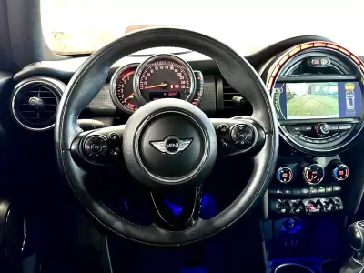 MINI 3 Portas 2014 - 13900 EUR, 173246 km - AUTO.MOTO.pt - 173246km - foto 17 de 27