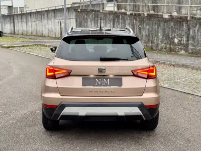 SEAT Arona 2018 - 18500 EUR, 136000 km - AUTO.MOTO.pt - 136000km - foto 5 de 28