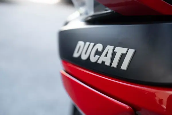 Ducati Multistrada 1000 DS 2019 - 12999 EUR, 52302 km - AUTO.MOTO.pt - 52302km - foto 17 de 21