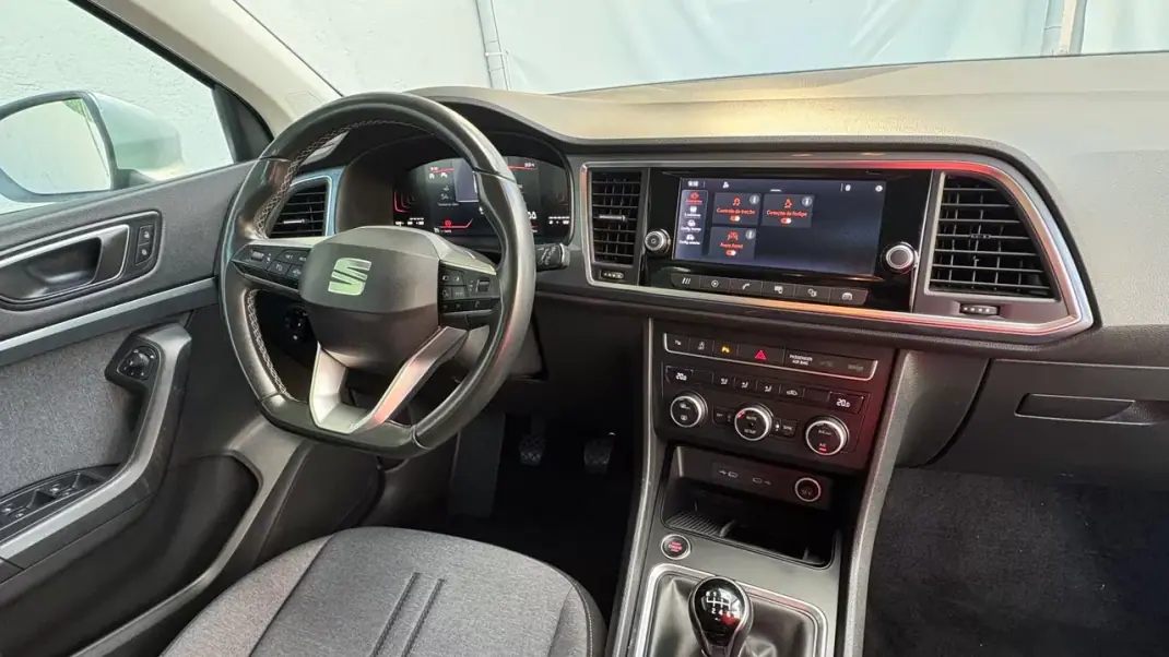 SEAT Ateca 2023 - 15400 EUR, 99000 km - 99000km - foto 12 de 12