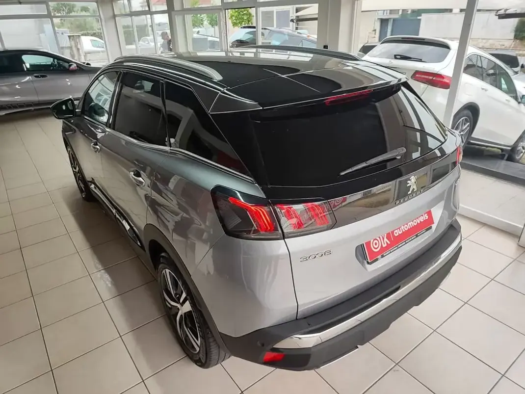 Peugeot 3008 2021 - 19750 EUR, 148000 km - AUTO.MOTO.pt - 148000km - foto 7 de 33