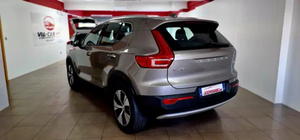 Volvo XC 40 2021 - 23950 EUR, 102307 km - 102307km - foto 40 de 64