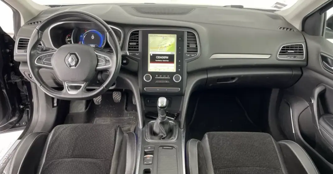 Renault Mégane Sport Tourer 2017 - 12799 EUR, 112021 km - 112021km - foto 7 de 15