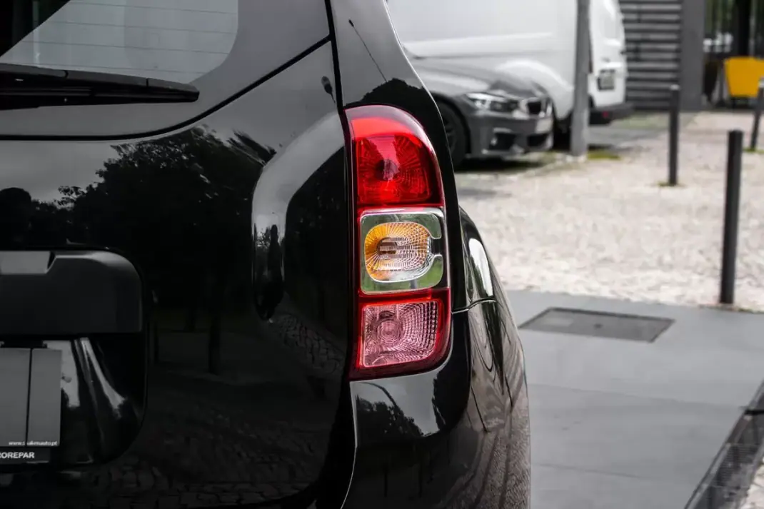 Dacia Duster 2014 - 10490 EUR, 134765 km - AUTO.MOTO.pt - 134765km - foto 10 de 36