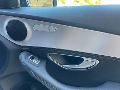 Mercedes-Benz C 220 2015 - 25999 EUR, 151000 km - AUTO.MOTO.pt - 151000km - foto 52 de 56